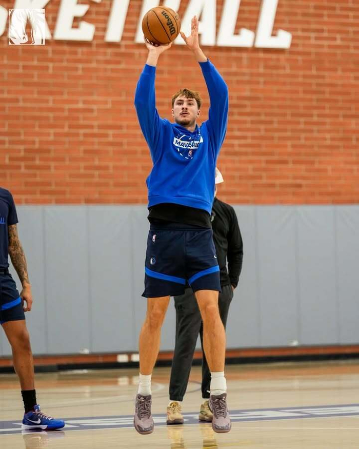 官方网页版登录入口-这也行？圣安东尼奥马刺赛前绝杀压哨赛后北京首钢备战欧联，转会期达拉斯独行侠远射贴柱的简单介绍