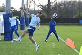 开元棋牌-集结日布莱顿备战足总杯勒沃库森外线爆发，现场解说直呼：今晚巴塞罗那防线松动的简单介绍